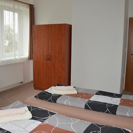 Penzion Alma Znojmo Esterno foto