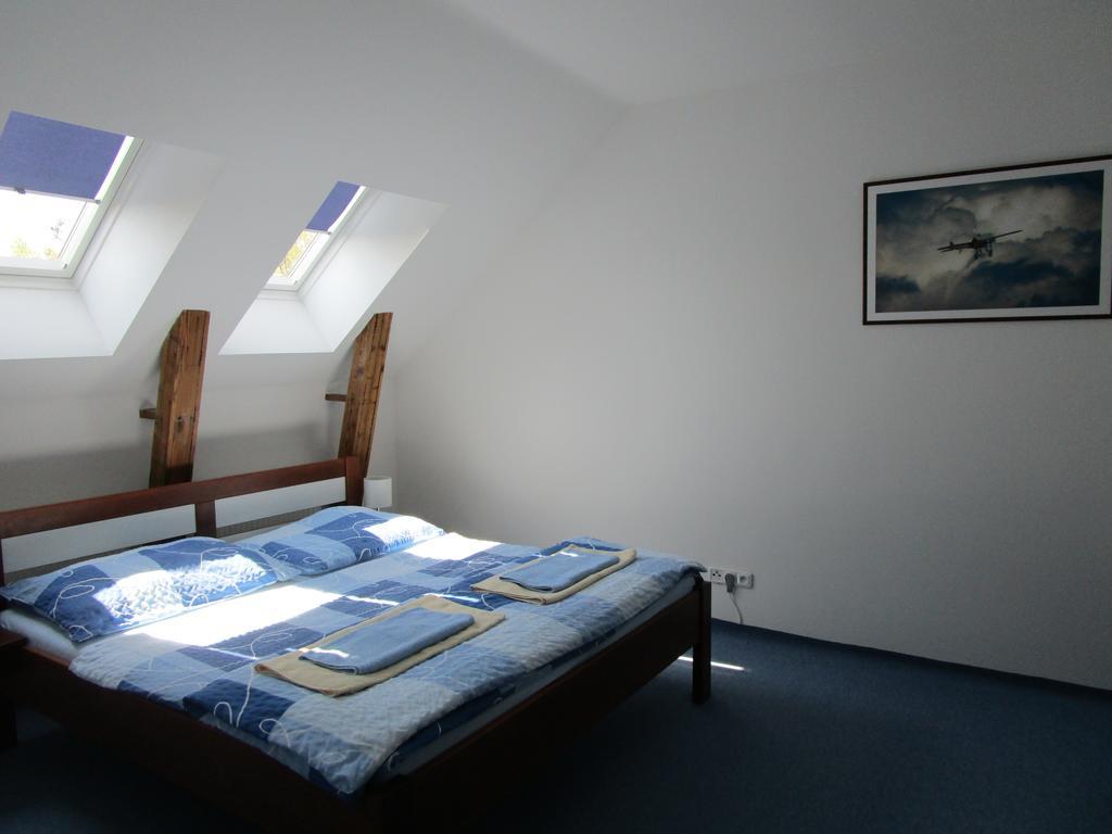 Penzion Alma Znojmo Esterno foto